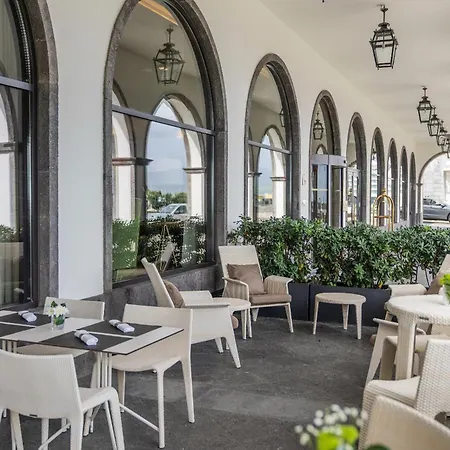 Szálloda Grand Acores Atlantico 5*