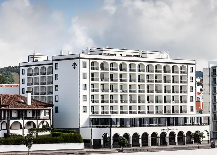 Grand Acores Atlantico 호텔 5*